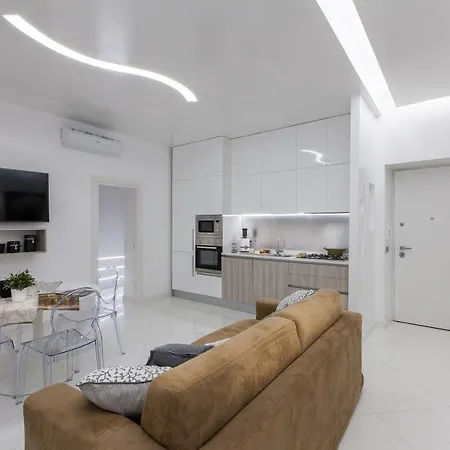Piazza Venezia White Apartments Rome Exterior photo